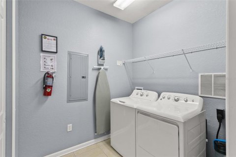 Condominio en venta en Orlando, Florida, 2 dormitorios, 169.36 m2 № 1609855 - foto 24