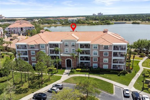 Condominio en venta en Orlando, Florida, 2 dormitorios, 169.36 m2 № 1609855 - foto 4