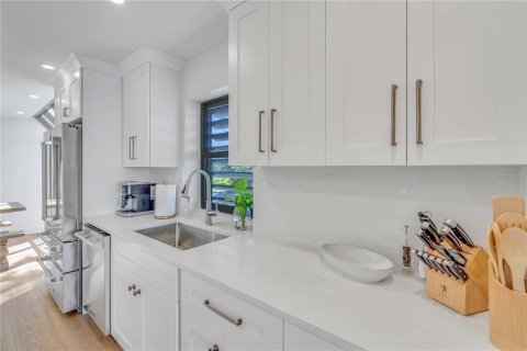 Condo in Longboat Key, Florida, 3 bedrooms  № 1157140 - photo 19