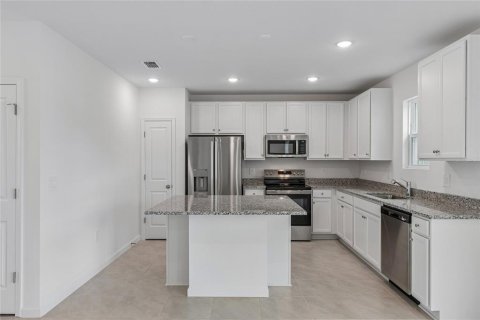 Villa ou maison à vendre à Davenport, Floride: 4 chambres, 201.69 m2 № 2127146 - photo 3