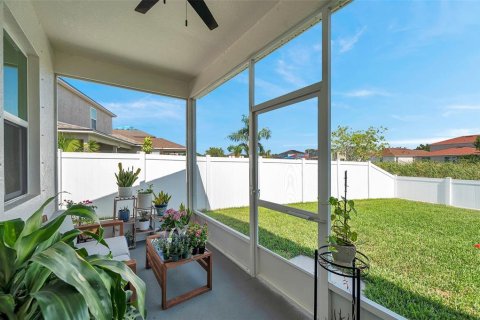 House in Gibsonton, Florida 4 bedrooms, 186.18 sq.m. № 1757438 - photo 25