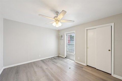 Townhouse in Sun City Center, Florida 2 bedrooms, 83.52 sq.m. № 2208207 - photo 15
