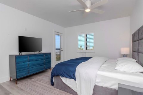 Condominio en alquiler en Saint Pete Beach, Florida, 3 dormitorios, 124.95 m2 № 1577424 - foto 16