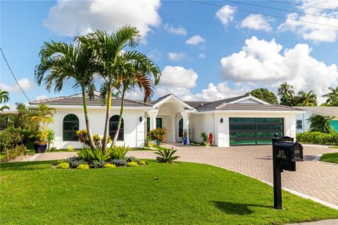 Villa ou maison à louer à Naples, Floride: 4 chambres № 2036832 - photo 5