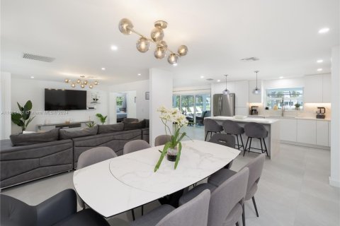 Villa ou maison à louer à Naples, Floride: 4 chambres № 2036832 - photo 9