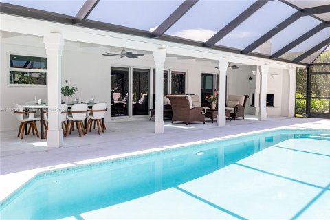 Villa ou maison à louer à Naples, Floride: 4 chambres № 2036832 - photo 3