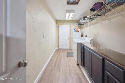 Casa en venta en Brooker, Florida, 3 dormitorios, 207.82 m2 № 1902009 - foto 29