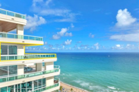 Купить кондоминиум в Форт-Лодердейл, Флорида 3 спальни, 401.34м2, № 2002628 - фото 17