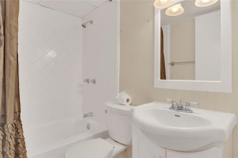 Купить кондоминиум в Дейтона-Бич, Флорида 4 комнаты, 55.74м2, № 1542392 - фото 12