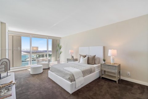 Condominio en venta en Fort Lauderdale, Florida, 2 dormitorios, 174.66 m2 № 2012647 - foto 22