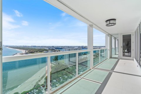 Condominio en venta en Fort Lauderdale, Florida, 2 dormitorios, 174.66 m2 № 2012647 - foto 5