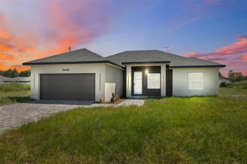 House in Ocala, Florida 4 bedrooms, 162.67 sq.m. № 1919402 - photo 1