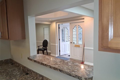 Immobilier commercial à louer à Largo, Floride: 130.06 m2 № 2401138 - photo 22