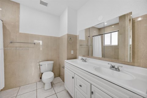 Casa en venta en Homestead, Florida, 3 dormitorios, 123.28 m2 № 2002747 - foto 17