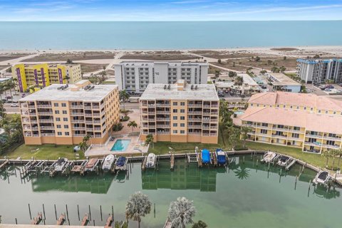 Condominio en venta en Treasure Island, Florida, 3 dormitorios, 352.75 m2 № 1733662 - foto 4