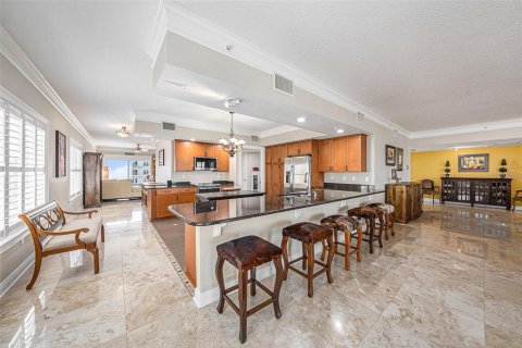 Condominio en venta en Treasure Island, Florida, 3 dormitorios, 352.75 m2 № 1733662 - foto 13