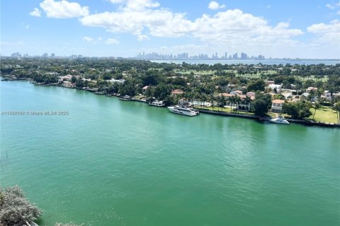 Купить кондоминиум в Майами-Бич, Флорида 1 спальня, 78.04м2, № 2037649 - фото 20