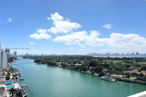 Купить кондоминиум в Майами-Бич, Флорида 1 спальня, 78.04м2, № 2037649 - фото 21