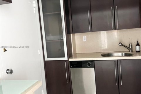 Купить кондоминиум в Майами-Бич, Флорида 1 спальня, 78.04м2, № 2037649 - фото 6