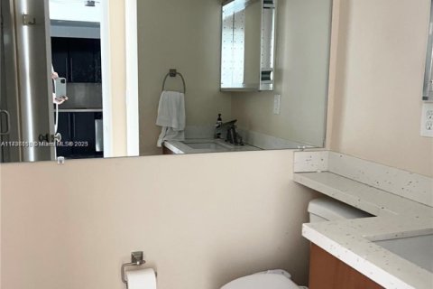 Купить кондоминиум в Майами-Бич, Флорида 1 спальня, 78.04м2, № 2037649 - фото 16