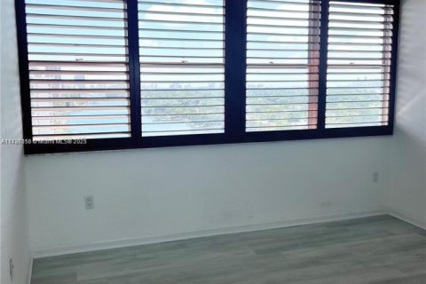 Купить кондоминиум в Майами-Бич, Флорида 1 спальня, 78.04м2, № 2037649 - фото 9