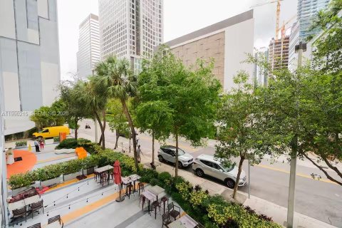 Appartement à louer à Miami, Floride: 3 chambres, 103.68 m2 № 2056786 - photo 4