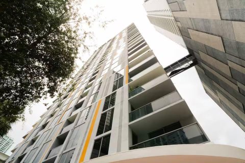 Appartement à louer à Miami, Floride: 3 chambres, 103.68 m2 № 2056786 - photo 3