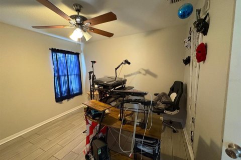 Casa en venta en Kissimmee, Florida, 3 dormitorios, 129.78 m2 № 1810252 - foto 21