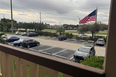 Copropriété à vendre à Deerfield Beach, Floride: 2 chambres, 91.32 m2 № 1992416 - photo 6