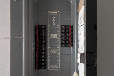 Copropriété à vendre à Deerfield Beach, Floride: 2 chambres, 91.32 m2 № 1992416 - photo 18