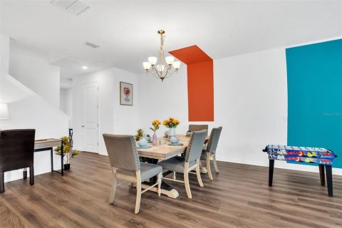 Adosado en venta en Davenport, Florida, 3 dormitorios, 201.97 m2 № 1686576 - foto 9