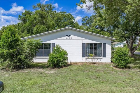 Villa ou maison à vendre à Zephyrhills, Floride: 4 chambres, 149.76 m2 № 2291025 - photo 7