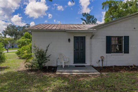 Villa ou maison à vendre à Zephyrhills, Floride: 4 chambres, 149.76 m2 № 2291025 - photo 8