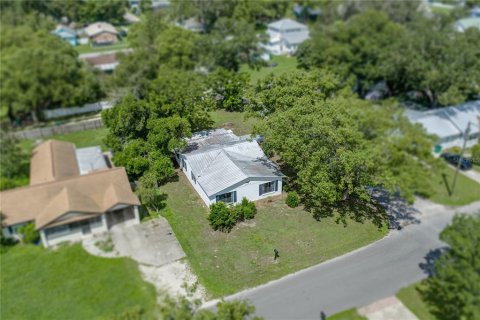 Villa ou maison à vendre à Zephyrhills, Floride: 4 chambres, 149.76 m2 № 2291025 - photo 5