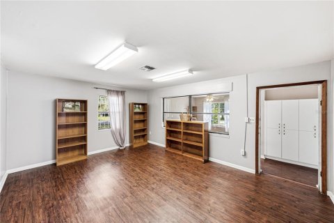Villa ou maison à vendre à Zephyrhills, Floride: 4 chambres, 149.76 m2 № 2291025 - photo 13