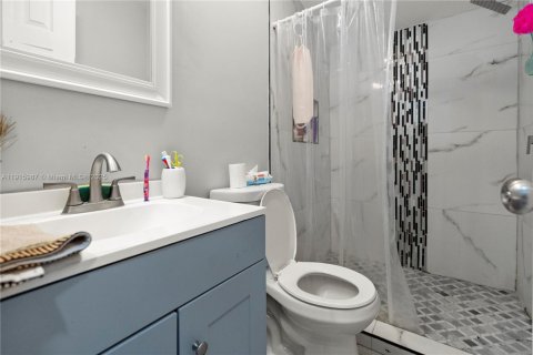 Casa en venta en Naples, Florida, 5 dormitorios № 1970641 - foto 13