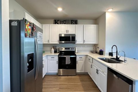 Casa en venta en Kissimmee, Florida, 3 dormitorios, 140.84 m2 № 1781134 - foto 14