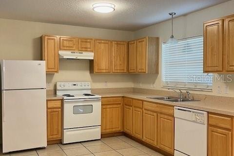 House in Deltona, Florida 3 bedrooms, 112.88 sq.m. № 1904151 - photo 6