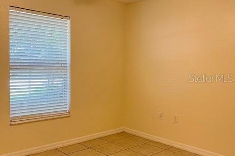 House in Deltona, Florida 3 bedrooms, 112.88 sq.m. № 1904151 - photo 11