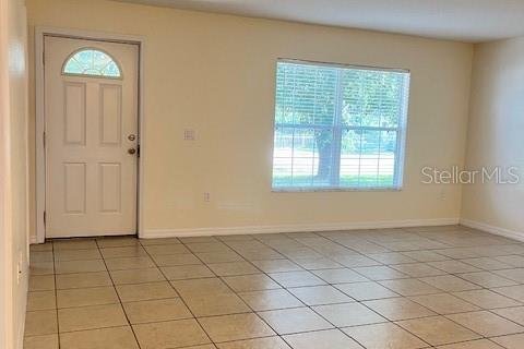 House in Deltona, Florida 3 bedrooms, 112.88 sq.m. № 1904151 - photo 2
