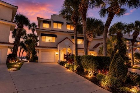 Adosado en venta en Saint Pete Beach, Florida, 4 dormitorios, 211.35 m2 № 2223423 - foto 26