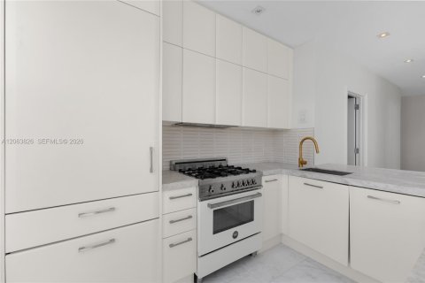 Copropriété à louer à Miami Beach, Floride: 1 chambre, 78.97 m2 № 2288201 - photo 9