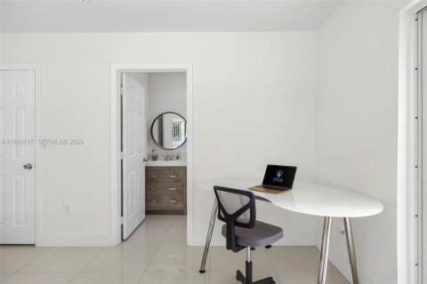 Снять в аренду виллу или дом в Майами, Флорида 4 спальни, 164.44м2, № 2052009 - фото 27