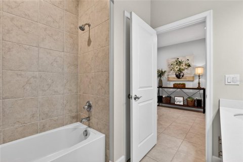 Casa en venta en Daytona Beach, Florida, 4 dormitorios, 220.83 m2 № 2167543 - foto 20