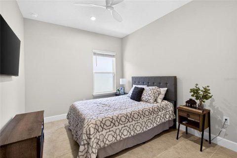Casa en venta en Daytona Beach, Florida, 4 dormitorios, 220.83 m2 № 2167543 - foto 25