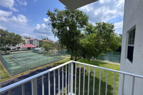 Condominio en alquiler en Cutler Bay, Florida, 2 dormitorios, 91.04 m2 № 2074870 - foto 19
