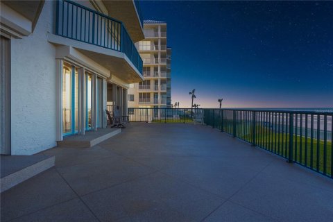 Condo in Ponce Inlet, Florida, 5 bedrooms  № 1520284 - photo 2