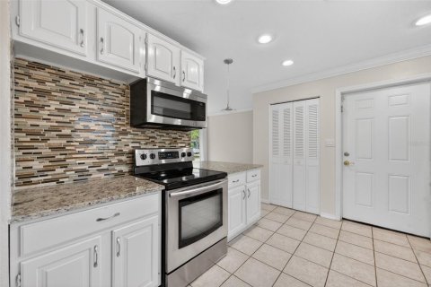 Casa en venta en Winter Park, Florida, 3 dormitorios, 145.39 m2 № 2230093 - foto 15