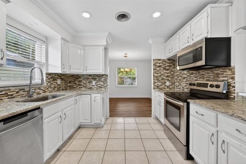 Casa en venta en Winter Park, Florida, 3 dormitorios, 145.39 m2 № 2230093 - foto 13