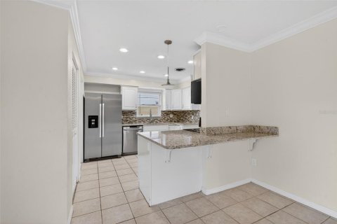 Casa en venta en Winter Park, Florida, 3 dormitorios, 145.39 m2 № 2230093 - foto 12
